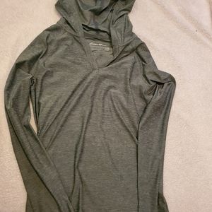 Eddie Bauer Athletic Pullover